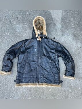 VTG Legacy Leather Jacket Sz LARGE Collared Full Zip Fur Lined Hooded